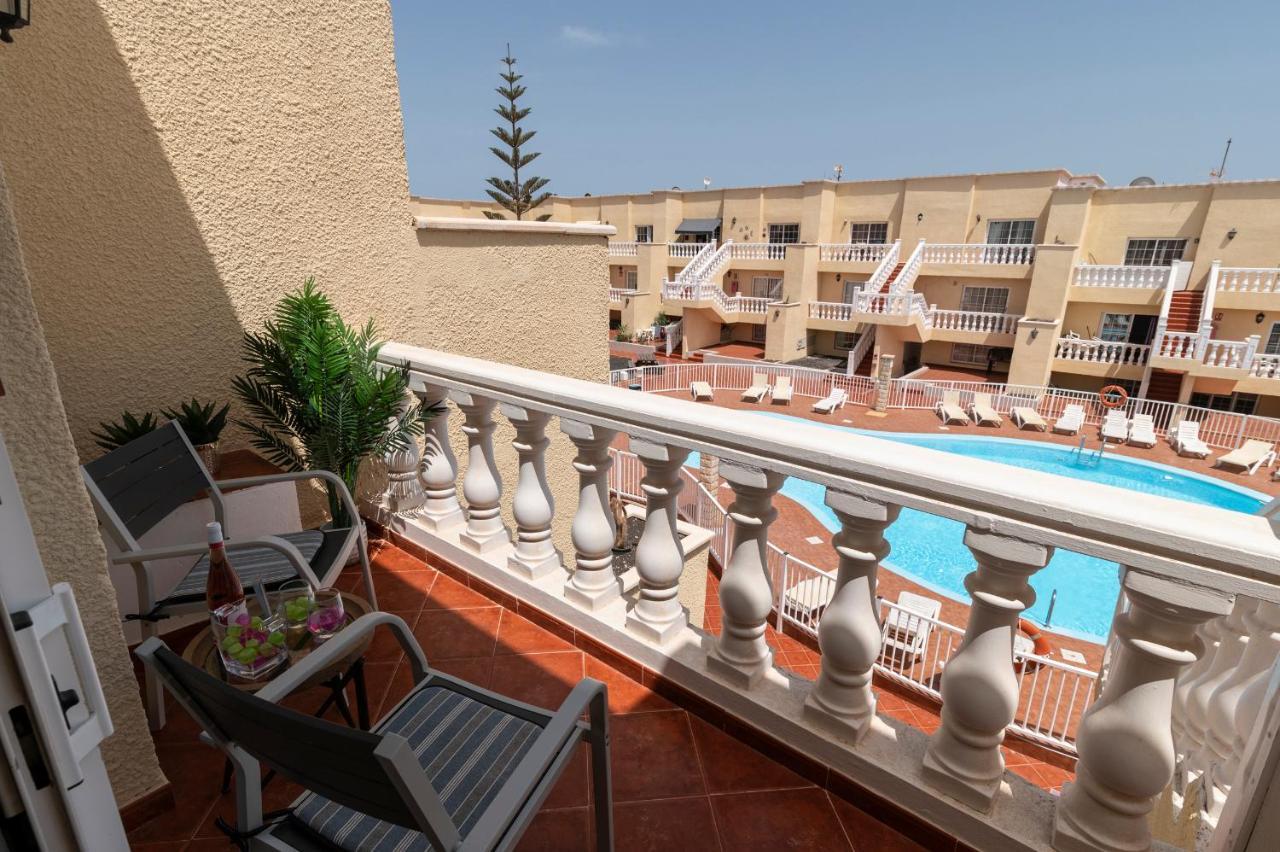 Appartement Nuevo!!! Recién reformado con piscina y parking à Caleta de Fuste Extérieur photo