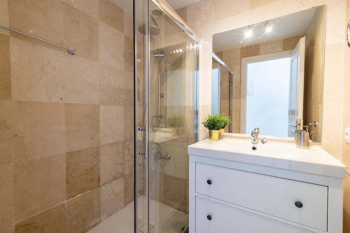 Appartement Nuevo!!! Recién reformado con piscina y parking à Caleta de Fuste Extérieur photo